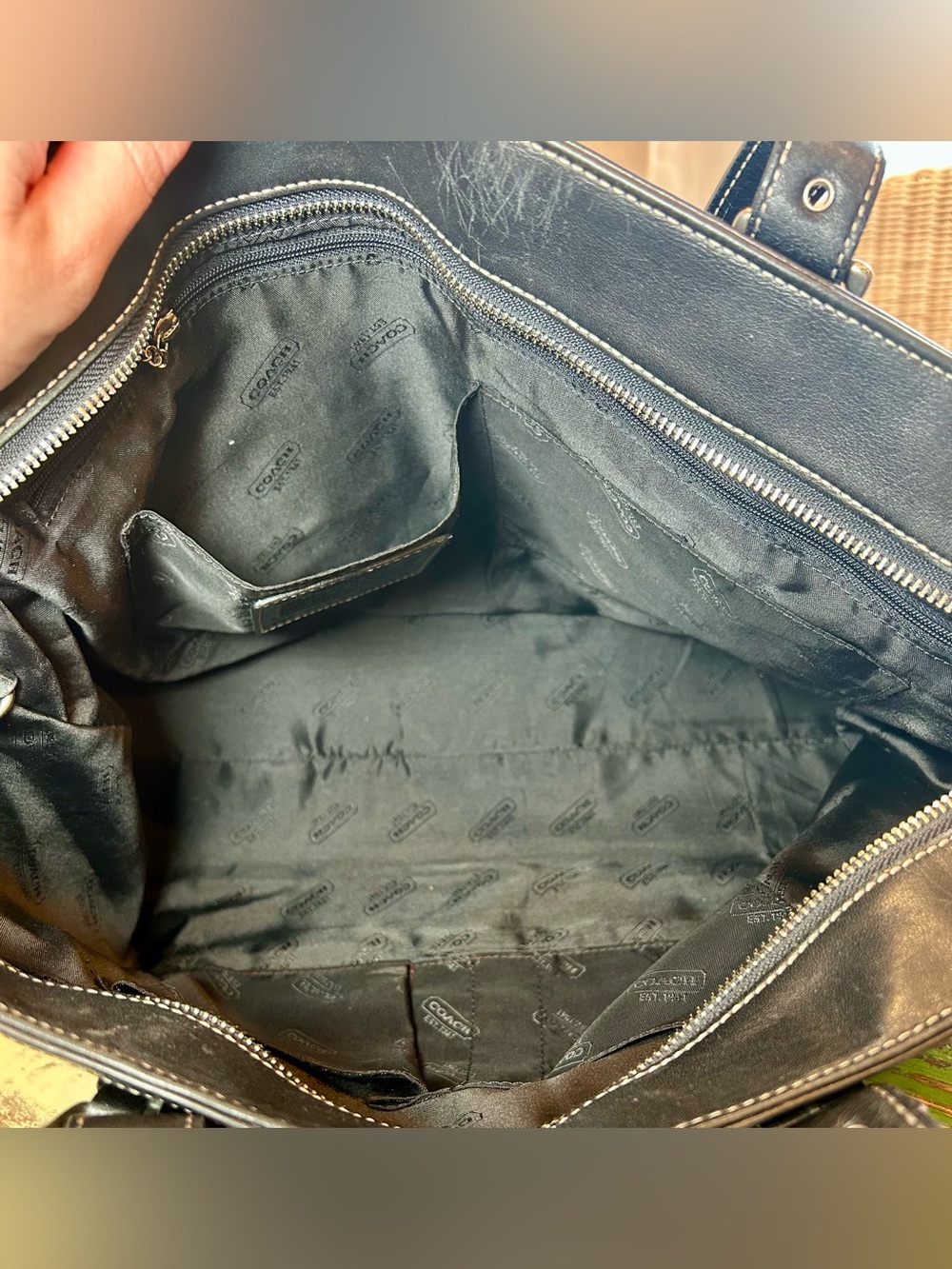 Vintage Y2K Coach Black Leather Hampton Shoulder Tote Bag 5246 - Picture 14 of 16